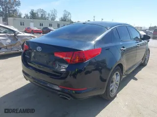 2012 Kia Optima LX with VIN 5XXGM4A71CG082636, listed as a IAAI auction lot 41862116 with 141,753 mi miles. Bid and sale history available at carsss.com. Image 4.