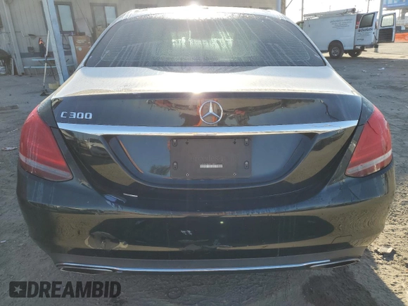 2019 Mercedes-Benz C 300 z VIN 55SWF8DB0KU310090, wystawiony jako Copart lot #78418004 z przebiegiem 123 227 mil mil oraz Szkoda całkowita • Salvage title. Historia ofert i sprzedaży dostępna na DreamBid. Obrazek 6.
