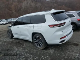 2022 Jeep Grand Cherokee Overland z VIN 1C4RJJDG7N8548443, wystawiony jako Copart lot #84239294 z przebiegiem 19 092 mil mil oraz Nie do naprawy • Non repairable. Historia ofert i sprzedaży dostępna na DreamBid. Obrazek 2.