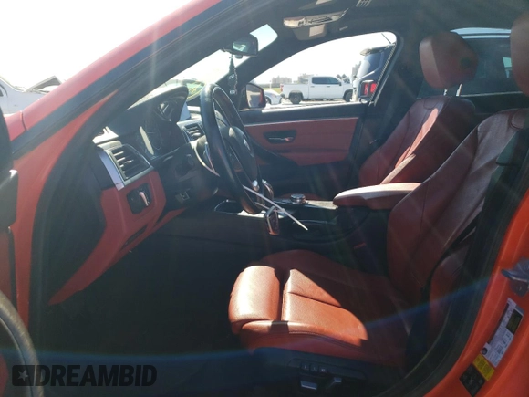 2018 BMW 4 Series 430i xDrive with VIN WBA4J3C5XJBG97156, listed as a Copart auction lot 49864185 with 125,227 mi miles and Salvage Title. Bid and sale history available at DreamBid. Image 7.
