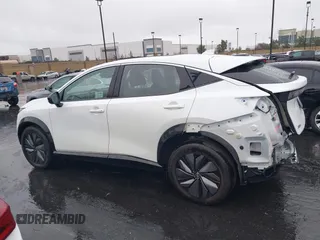 2024 Nissan ARIYA Evolve+ z VIN JN1BF0BAXRM435453, wystawiony jako IAAI lot #41745123 z przebiegiem 5 565 mil mil oraz . Historia ofert i sprzedaży dostępna na DreamBid. Obrazek 15.