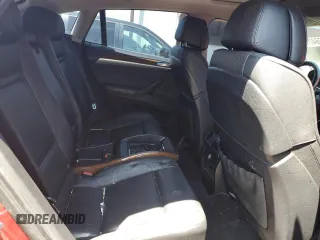 2011 BMW X6 50i z VIN 5UXFG8C5XBLZ96175, wystawiony jako Copart lot #60366405 z przebiegiem 229 373 mil mil oraz Nie do naprawy • Non repairable. Historia ofert i sprzedaży dostępna na DreamBid. Obrazek 10.