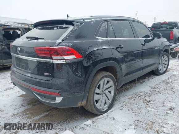 2022 Volkswagen Atlas SE with VIN 1V2LC2CA6NC211244, listed as a IAAI auction lot 41610487 with 49,494 mi miles and . Bid and sale history available at DreamBid. Image 4.