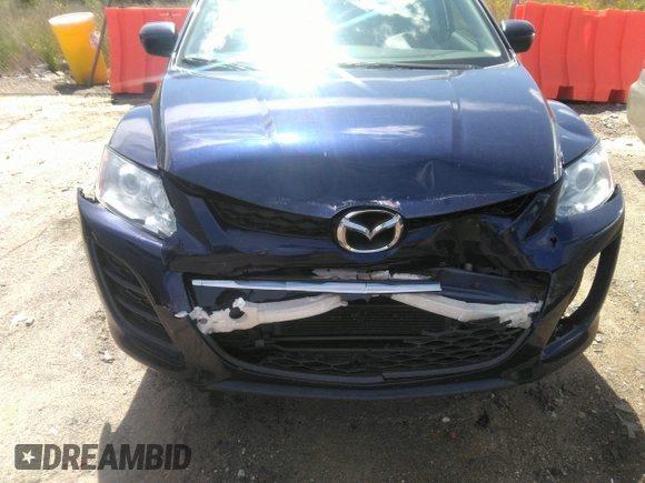 2011 Mazda CX-7 i Sport with VIN JM3ER2B50B0371105, listed as a IAAI auction lot 42184043 with 147,466 mi miles. Bid and sale history available at carsss.com. Image 6.
