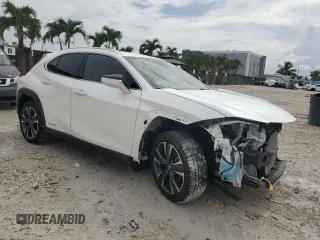 2021 Lexus UX 250h z VIN JTHP9JBH8M2048836, wystawiony jako Copart lot #63264695 z przebiegiem 23 280 mil mil oraz Szkoda całkowita • Salvage title. Historia ofert i sprzedaży dostępna na DreamBid. Obrazek 4.