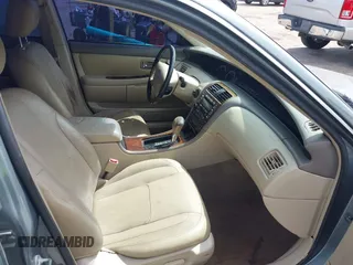 2002 Toyota Avalon XL with VIN 4T1BF28B82U226223, listed as a IAAI auction lot 42085766 with 247,355 mi miles and . Bid and sale history available at DreamBid. Image 5.