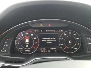 2019 Audi Q7 Premium Plus z VIN WA1LAAF74KD003705, wystawiony jako Copart lot #44316465 z przebiegiem 138 165 mil mil oraz Tytuł czysty. Historia ofert i sprzedaży dostępna na DreamBid. Obrazek 9.