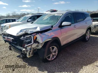 2022 GMC Terrain SLE z VIN 3GKALMEVXNL128557, wystawiony jako Copart lot #47608065 z przebiegiem 43 595 mil mil oraz Szkoda całkowita • Salvage title. Historia ofert i sprzedaży dostępna na DreamBid. Obrazek 1.