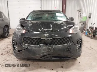 2019 Kia Sportage EX with VIN KNDPNCAC0K7606712, listed as a IAAI auction lot 41652131 with 71,013 mi miles. Bid and sale history available at carsss.com. Image 12.