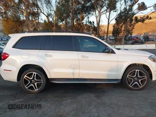 2018 Mercedes-Benz GLS 550 z VIN 4JGDF7DE2JB097282, wystawiony jako IAAI lot #41060046 z przebiegiem 71 317 mil mil oraz . Historia ofert i sprzedaży dostępna na DreamBid. Obrazek 13.