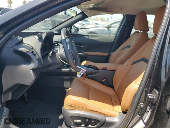 2020 Lexus UX 250h with VIN JTHX9JBH2L2034610, listed as a Copart auction lot 62195585 with 24,992 mi miles and Salvage title. Bid and sale history available at DreamBid. Image 7.