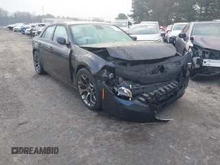 2018 Chrysler 300 with VIN 2C3CCABG0JH253924, listed as a IAAI auction lot 41407398 with 113,013 mi miles. Bid and sale history available at carsss.com. Image 1.
