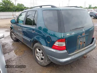 1998 Mercedes-Benz M 320/430/500 with VIN 4JGAB54E4WA046561, listed as a IAAI auction lot 42510300 with 211,689 mi miles and . Bid and sale history available at DreamBid. Image 3.