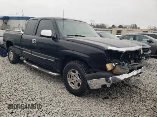 2003 Chevrolet Silverado 1500 LS with VIN 1GCEC19T53Z208228, listed as a Copart auction lot 44546895 with 299,266 mi miles and Salvage Title. Bid and sale history available at DreamBid. Image 4.