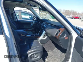 2015 Land Rover Range Rover HSE z VIN SALGS2VF4FA238480, wystawiony jako IAAI lot #41644507 z przebiegiem 108 846 mil mil oraz . Historia ofert i sprzedaży dostępna na DreamBid. Obrazek 5.