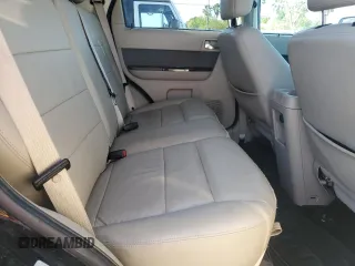 2012 Ford Escape Hybrid z VIN 1FMCU5K38CKA82134, wystawiony jako Copart lot #52399175 z przebiegiem 169 711 mil mil oraz Szkoda całkowita • Salvage title. Historia ofert i sprzedaży dostępna na DreamBid. Obrazek 12.