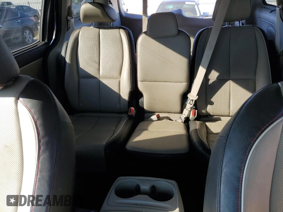 2020 Kia Sedona LX with VIN KNDMB5C13L6575384, listed as a Copart auction lot 89315845 with 85,536 mi miles and Salvage Title. Bid and sale history available at carsss.com. Image 11.