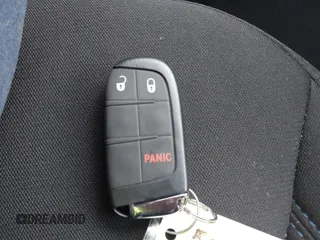2024 Jeep Compass Sport с VIN 3C4NJDAN9RT105303, выставлен на аукционе IAAI как лот 41554518 с пробегом 10 798 миль миль и . История ставок и продаж доступна на DreamBid. Изображение 11.