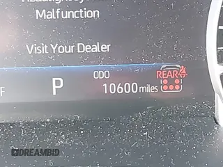 2024 Toyota Highlander LE with VIN 5TDKDRBH2RS568670, listed as a IAAI auction lot 42549212 with 10,600 mi miles and . Bid and sale history available at DreamBid. Image 16.