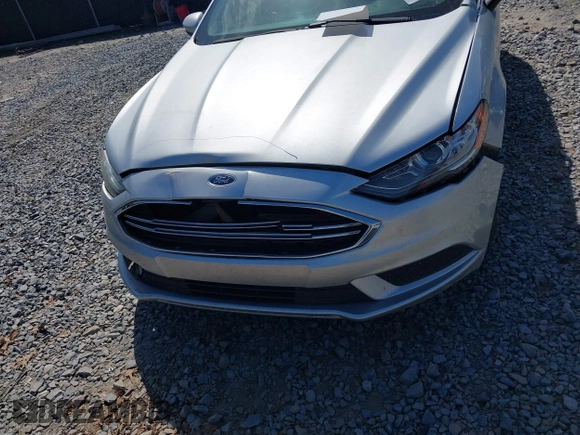 2017 Ford Fusion SE with VIN 3FA6P0HD6HR253807, listed as a IAAI auction lot 41679492 with 146,023 mi miles. Bid and sale history available at carsss.com. Image 6.