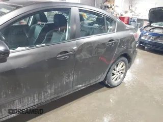 2011 Mazda 3 S Sport with VIN JM1BL1U63B1475983, listed as a IAAI auction lot 41375920 with 166,364 mi miles and . Bid and sale history available at DreamBid. Image 6.