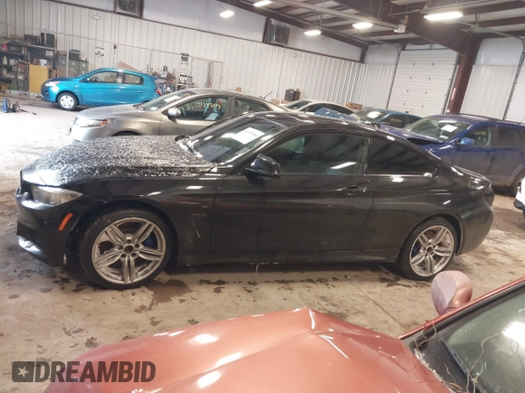 2016 BMW 4 Series 435i xDrive с VIN WBA3R5C59GK373735, выставлен на аукционе IAAI как лот 41338368 с пробегом 80 820 миль миль и . История ставок и продаж доступна на DreamBid. Изображение 14.