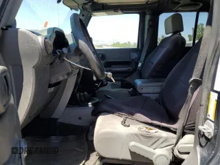 2008 Jeep Wrangler Unlimited X with VIN 1J4GA39168L509720, listed as a Copart auction lot 61014895 with 238,932 mi miles and Salvage title. Bid and sale history available at DreamBid. Image 7.