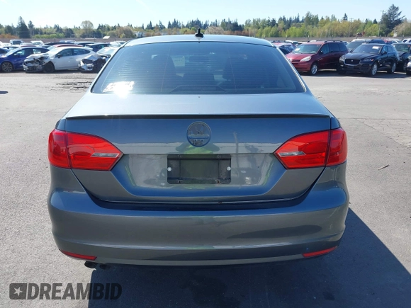 2011 Volkswagen Jetta TDI with VIN 3VWLL7AJ9BM117397, listed as a IAAI auction lot 41993733 with 130,226 mi miles and . Bid and sale history available at DreamBid. Image 16.