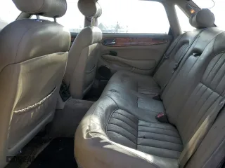 1998 Jaguar XJ with VIN SAJHX1245WC819762, listed as a Copart auction lot 81480174 with 132,491 mi miles and Salvage Title. Bid and sale history available at carsss.com. Image 10.
