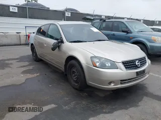 2005 Nissan Altima S z VIN 1N4AL11D85N432287, wystawiony jako IAAI lot #42460909 z przebiegiem 135 568 mil mil oraz . Historia ofert i sprzedaży dostępna na DreamBid. Obrazek 1.