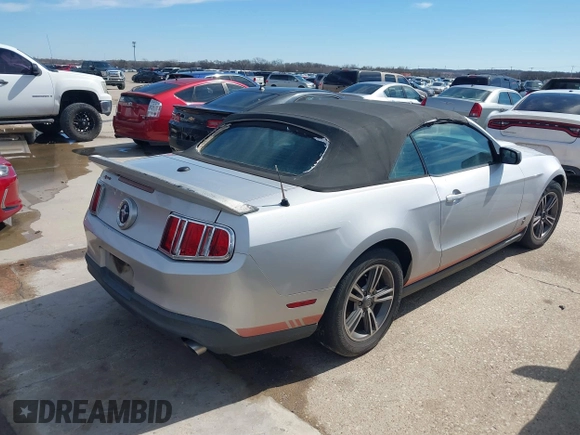 2012 Ford Mustang V6 with VIN 1ZVBP8EM4C5286227, listed as a IAAI auction lot 41638279 with Not Provided miles and . Bid and sale history available at carsss.com. Image 4.