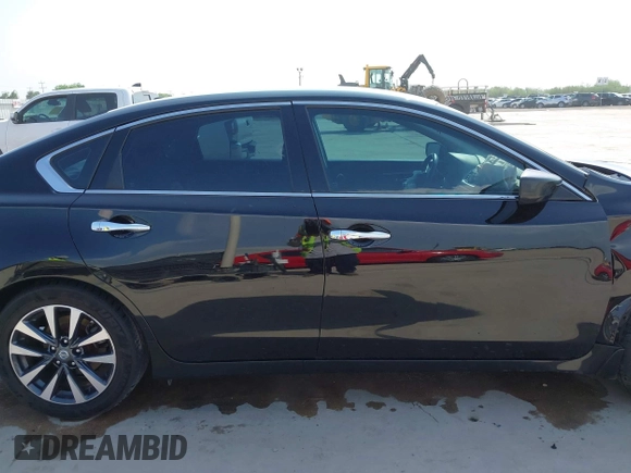 2017 Nissan Altima SV with VIN 1N4AL3AP4HC171083, listed as a IAAI auction lot 41919777 with 95,552 mi miles and . Bid and sale history available at DreamBid. Image 13.