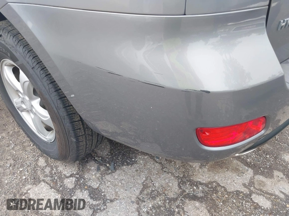 2007 Hyundai Santa Fe GLS z VIN 5NMSG73D47H075242, wystawiony jako IAAI lot #42346901 z przebiegiem 87 104 mil mil oraz . Historia ofert i sprzedaży dostępna na DreamBid. Obrazek 12.