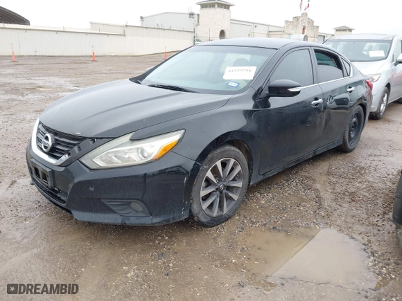 2017 Nissan Altima 2.5 SR with VIN 1N4AL3APXHC199700, listed as a IAAI auction lot 41539756 with 201,751 mi miles. Bid and sale history available at carsss.com. Image 2.