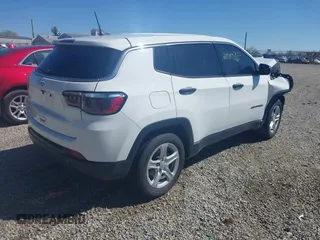2024 Jeep Compass Sport with VIN 3C4NJDAN2RT591078, listed as a IAAI auction lot 41984705 with 49,220 mi miles and . Bid and sale history available at DreamBid. Image 4.