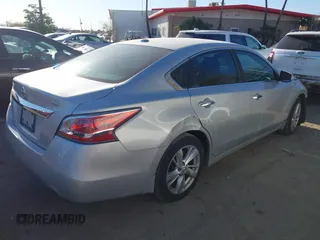 2015 Nissan Altima 2.5 S with VIN 1N4AL3AP6FC157621, listed as a IAAI auction lot 41827747 with 163,305 mi miles. Bid and sale history available at carsss.com. Image 4.