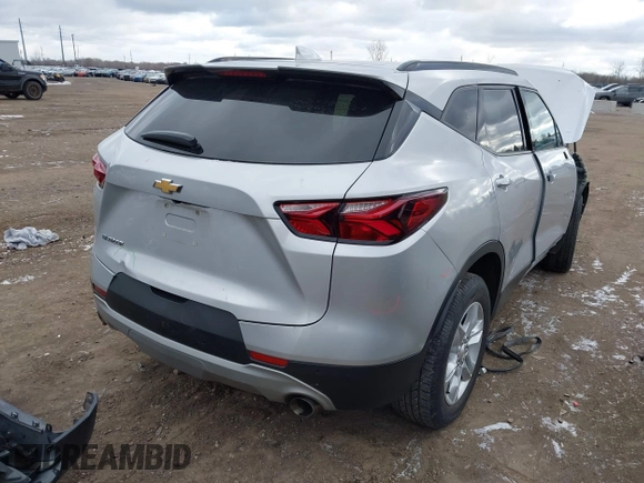 2020 Chevrolet Blazer LT with VIN 3GNKBCRS1LS637802, listed as a IAAI auction lot 41220166 with 113,962 mi miles and . Bid and sale history available at DreamBid. Image 4.