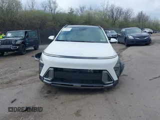 2025 Hyundai Kona Limited with VIN KM8HECA39SU243005, listed as a IAAI auction lot 41908621 with 525 mi miles and . Bid and sale history available at DreamBid. Image 13.
