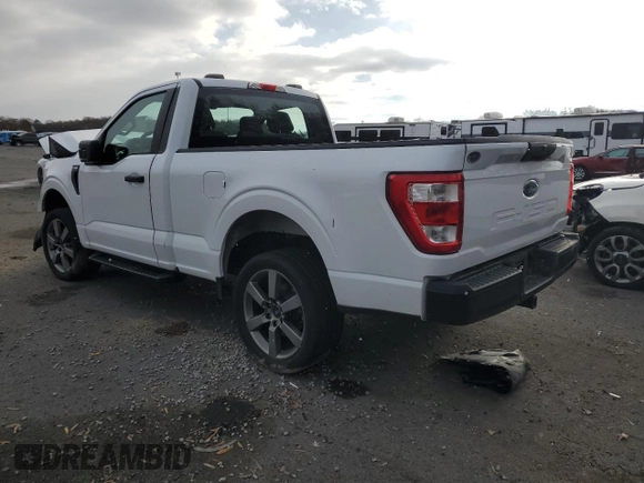 2022 Ford F-150 XL with VIN 1FTMF1E53NKE45810, listed as a Copart auction lot 82025684 with 75,442 mi miles and Salvage Title. Bid and sale history available at DreamBid. Image 2.