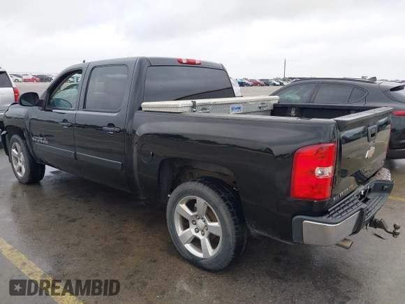2008 Chevrolet Silverado 1500 1LT with VIN 3GCEC13JX8G147165, listed as a IAAI auction lot 41523796 with 206,104 mi miles and . Bid and sale history available at DreamBid. Image 3.