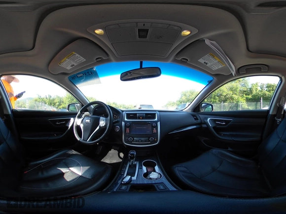2016 Nissan Altima SR with VIN 1N4AL3APXGC263779, listed as a IAAI auction lot 42356375 with 172,380 mi miles and . Bid and sale history available at DreamBid. Image 19.