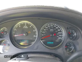 2008 GMC Sierra Denali z VIN 2GTEK638881272803, wystawiony jako IAAI lot #42269401 z przebiegiem 239 033 mil mil oraz . Historia ofert i sprzedaży dostępna na DreamBid. Obrazek 7.