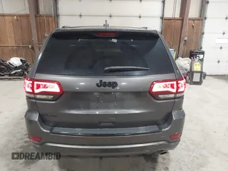 2017 Jeep Grand Cherokee Laredo with VIN 1C4RJFAG8HC910038, listed as a IAAI auction lot 41928179 with 76,862 mi miles. Bid and sale history available at carsss.com. Image 16.