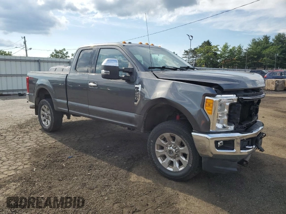 2017 Ford F-250 XLT with VIN 1FT7X2B61HEE53047, listed as a Copart auction lot 63029795 with 113,225 mi miles and Salvage title. Bid and sale history available at DreamBid. Image 4.