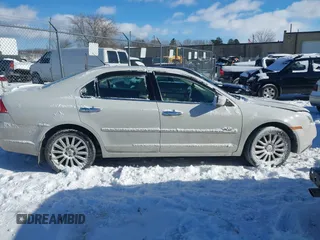 2008 Mercury Milan Premier with VIN 3MEHM02138R665689, listed as a IAAI auction lot 41431920 with 80,951 mi miles and . Bid and sale history available at DreamBid. Image 14.
