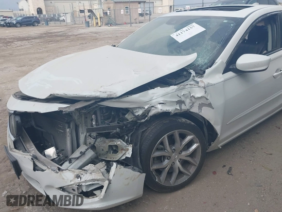 2019 Acura ILX with VIN 19UDE2F35KA012742, listed as a IAAI auction lot 41174157 with 39,000 mi miles. Bid and sale history available at carsss.com. Image 6.