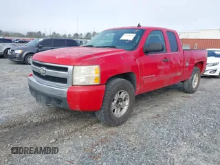 2007 Chevrolet Silverado 1500 LT w/1LT with VIN 2GCEC19J671691001, listed as a IAAI auction lot 41222623 with 453,650 mi miles. Bid and sale history available at carsss.com. Image 2.