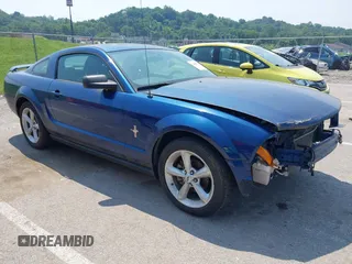 2006 Ford Mustang Standard with VIN 1ZVFT80N465218432, listed as a IAAI auction lot 42484847 with 150,528 mi miles and . Bid and sale history available at DreamBid. Image 1.