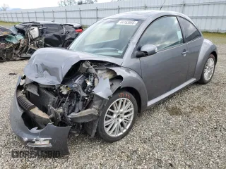 2007 Volkswagen New Beetle Coupe with VIN 3VWRG31C47M502088, listed as a Copart auction lot 44153695 with 80,015 mi miles and Salvage Title. Bid and sale history available at carsss.com. Image 1.