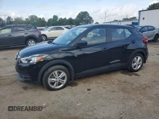 2020 Nissan Kicks S z VIN 3N1CP5BV0LL502225, wystawiony jako Copart lot #53669525 z przebiegiem 71 085 mil mil oraz Szkoda całkowita • Salvage title. Historia ofert i sprzedaży dostępna na DreamBid. Obrazek 1.